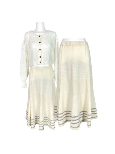 silver line cream knit skirt
