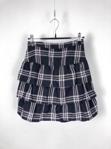 check pattern tired skirt