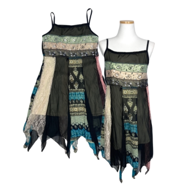 ethnic pattern spangle dress