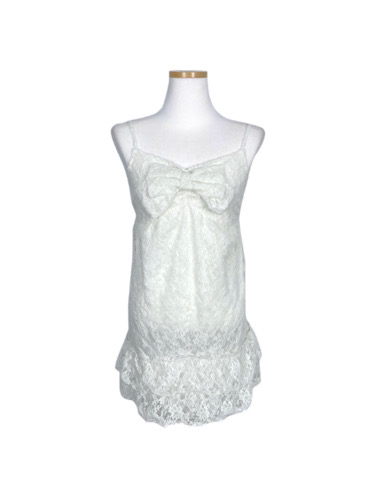 white big ribbon lace dress