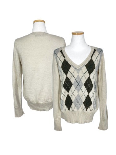 cream argyle v-neck knit