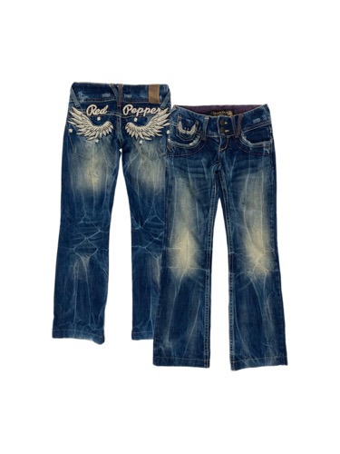 wing embroisery low-rise jeans