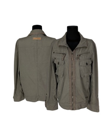dark beige pocket zip-up jacket