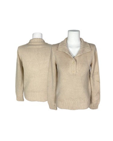 beige button collar knit