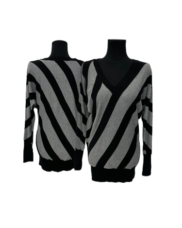 diagonal stripe v-neck knit