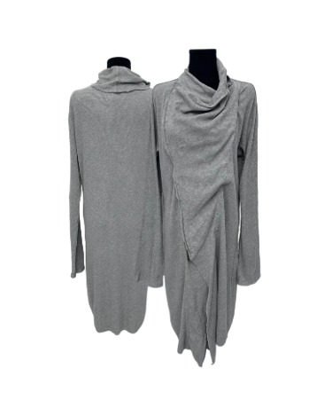 grey grunge zip-up robe
